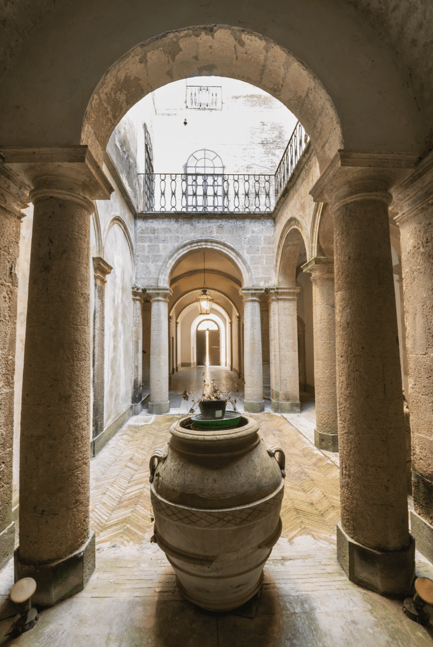 Historical Building - Immobiliare Domizil